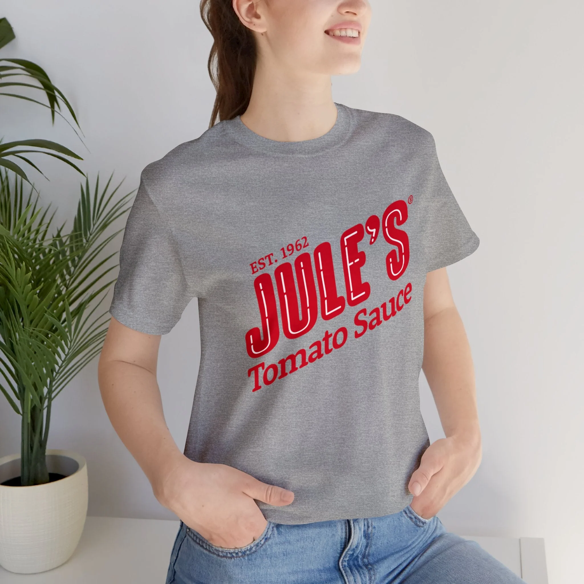 Jule's Red Logo T-Shirt - Image 13