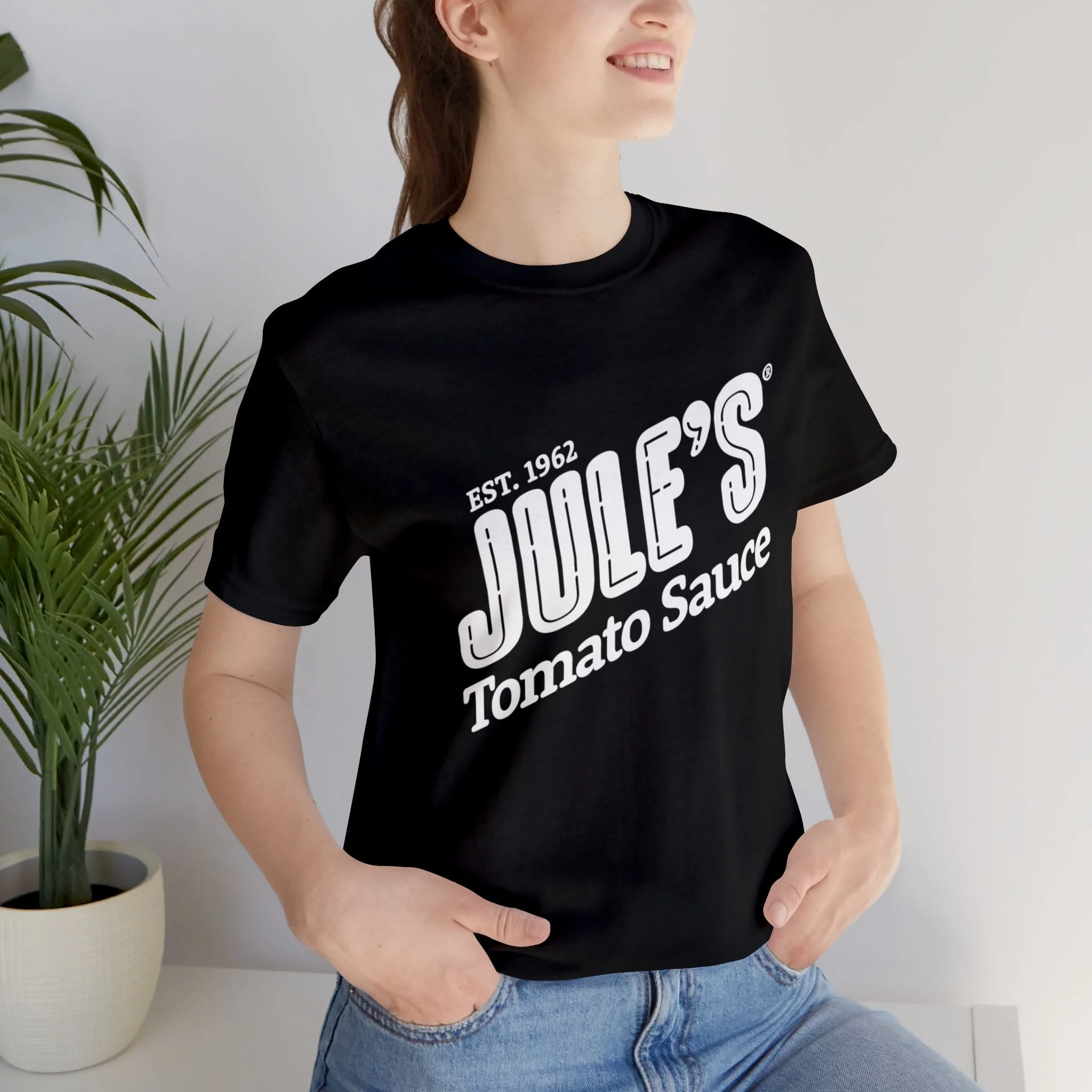Jule's White Logo T-Shirt - Image 12