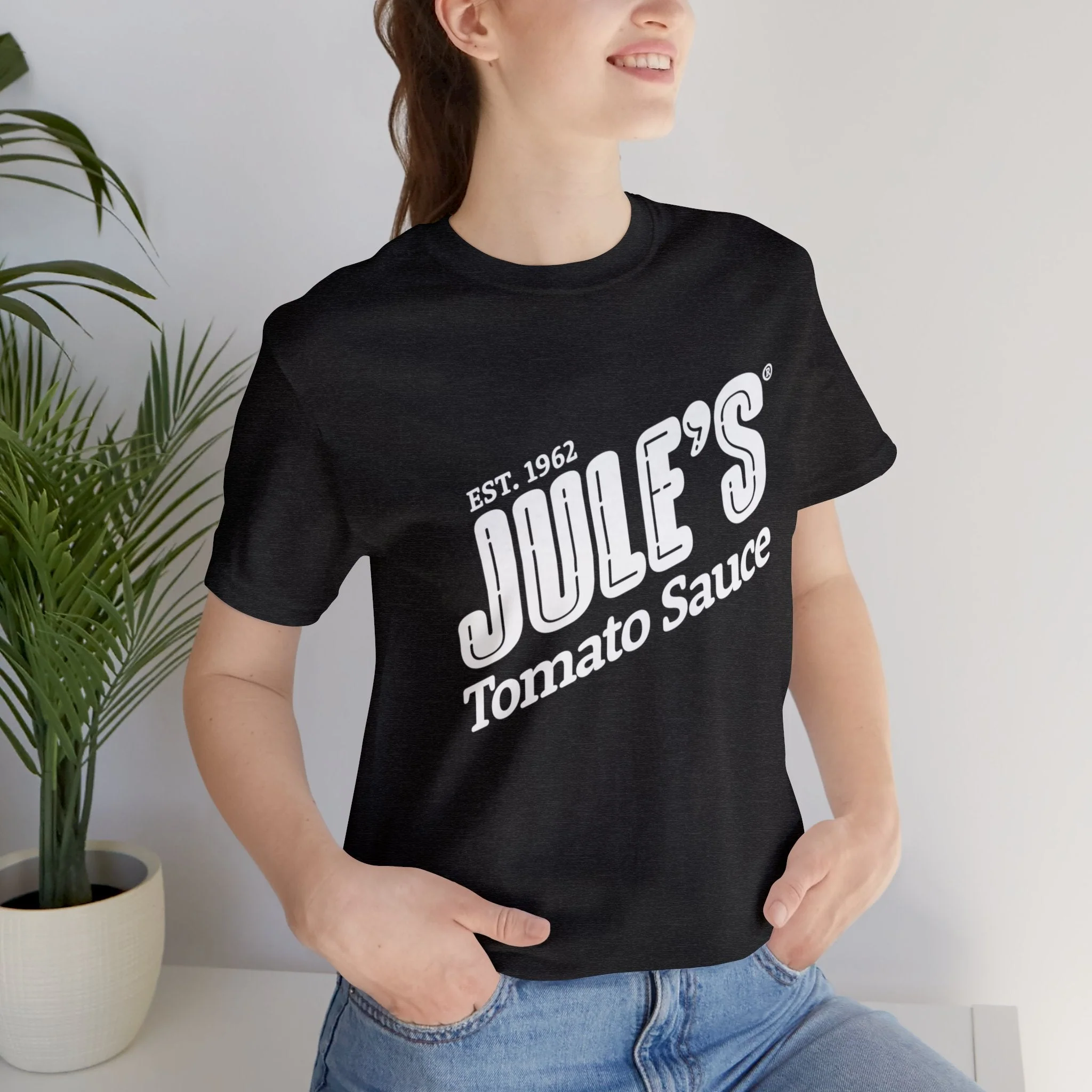 Jule's White Logo T-Shirt - Image 17